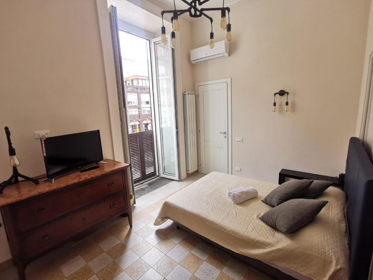 Mergellina 121 Apartment'S Rooms Napoli Bagian luar foto