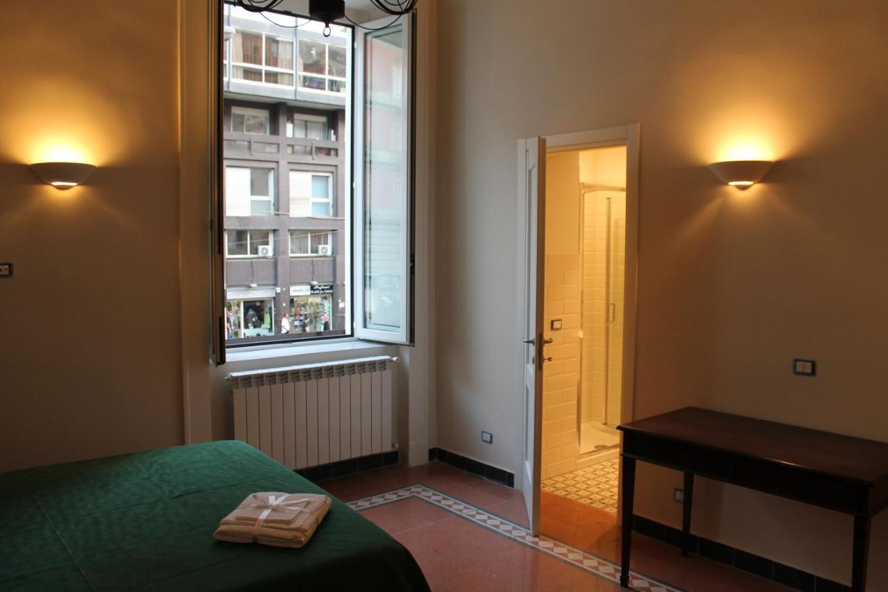 Mergellina 121 Apartment'S Rooms Napoli Bagian luar foto