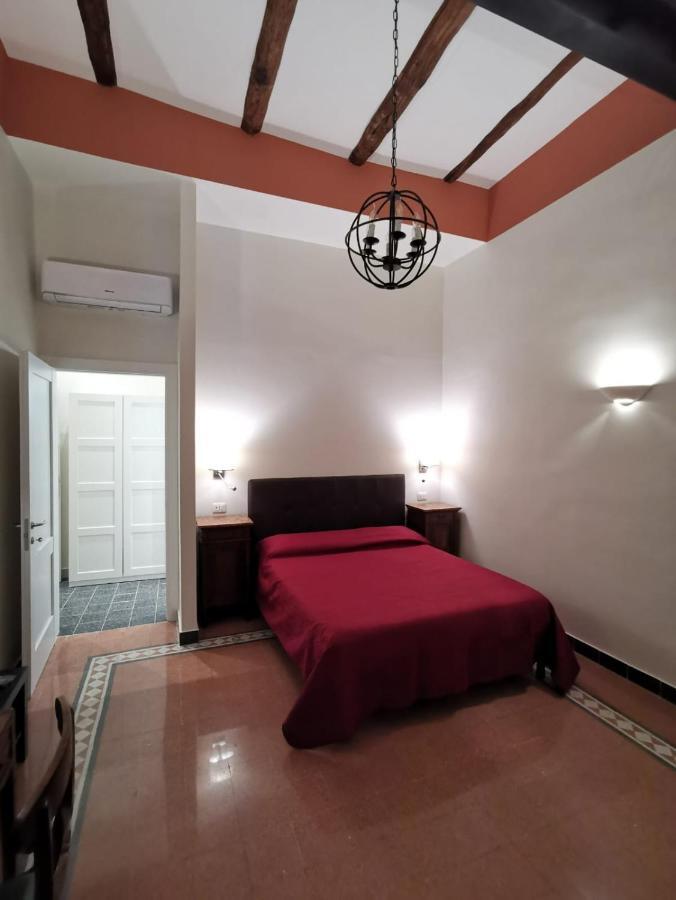 Mergellina 121 Apartment'S Rooms Napoli Bagian luar foto